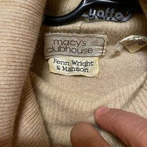 MACY'S CLUBHOUSE Turtle Neck sweater 100% cashmere
